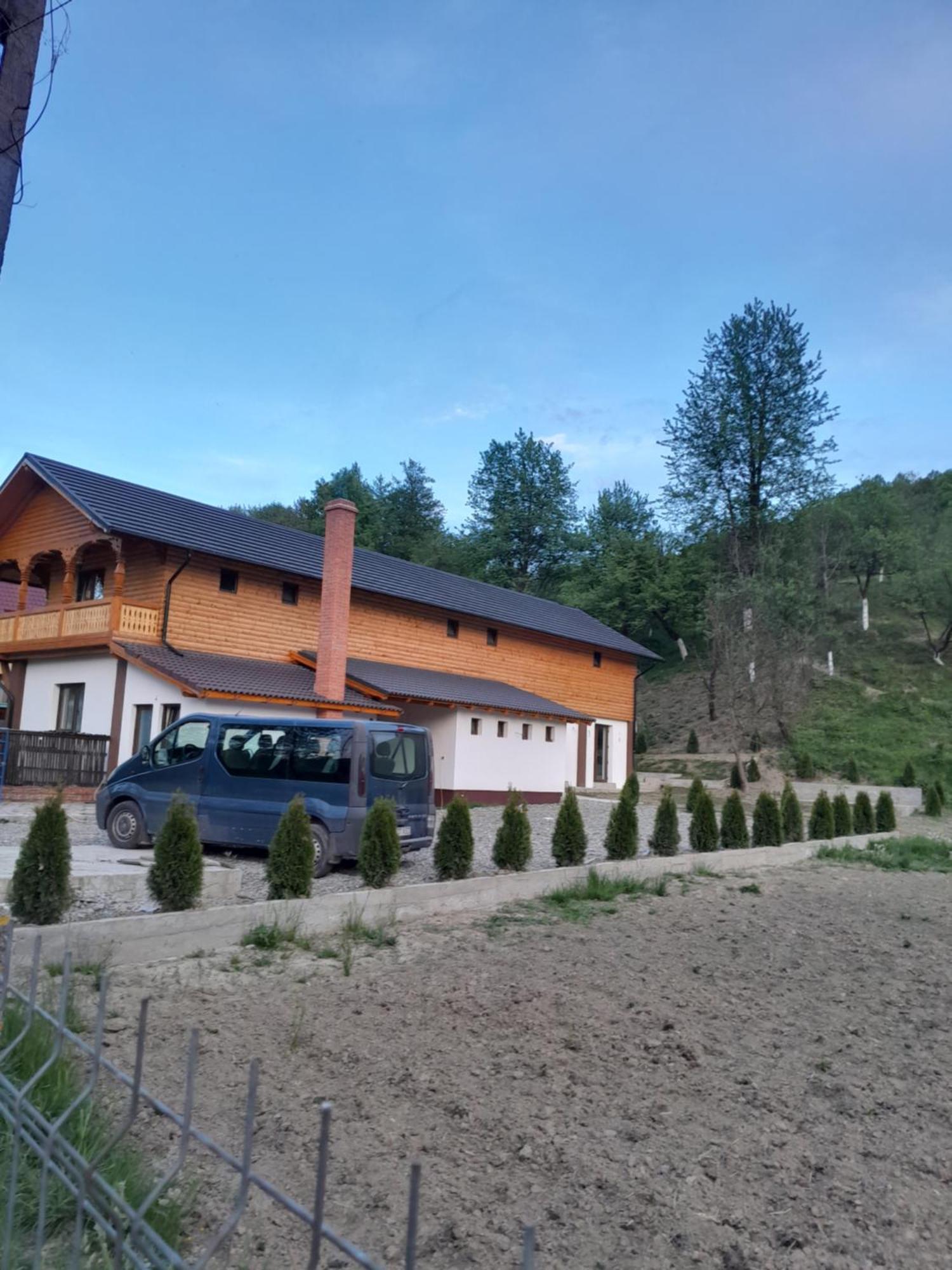 Pensiunea Malinul Barcánfalva Kültér fotó